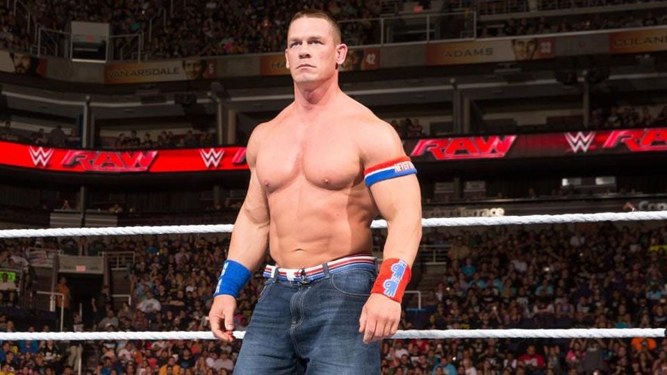 John Cena eks petarung WWE, merupakan fans dari boygroup Korea Selatan BTS. Ia pernah mengungkapkan hal tersebut di tahun 2018 ketika sedang diwawancarai oleh media. Copyright: © wwe